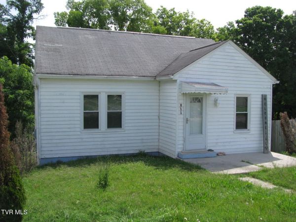 811 Crescent Street, Morristown, TN 37813
