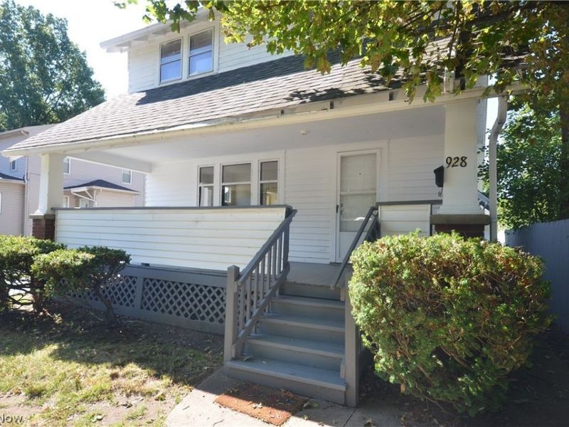 928 Delia Avenue, Akron, OH 44320 Photo 6