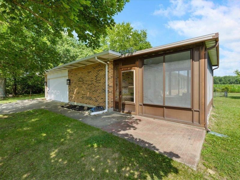 11855 Troy Road , New Carlisle, OH 45344 Photo 5