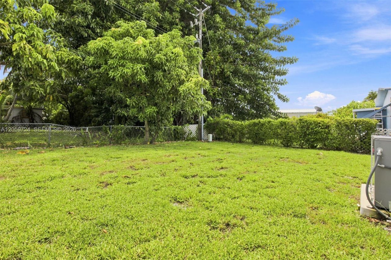 5220 SW 29th Ter , Fort Lauderdale, FL 33312 Photo