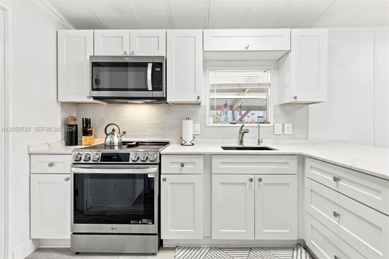 5220 SW 29th Ter , Fort Lauderdale, FL 33312 Photo