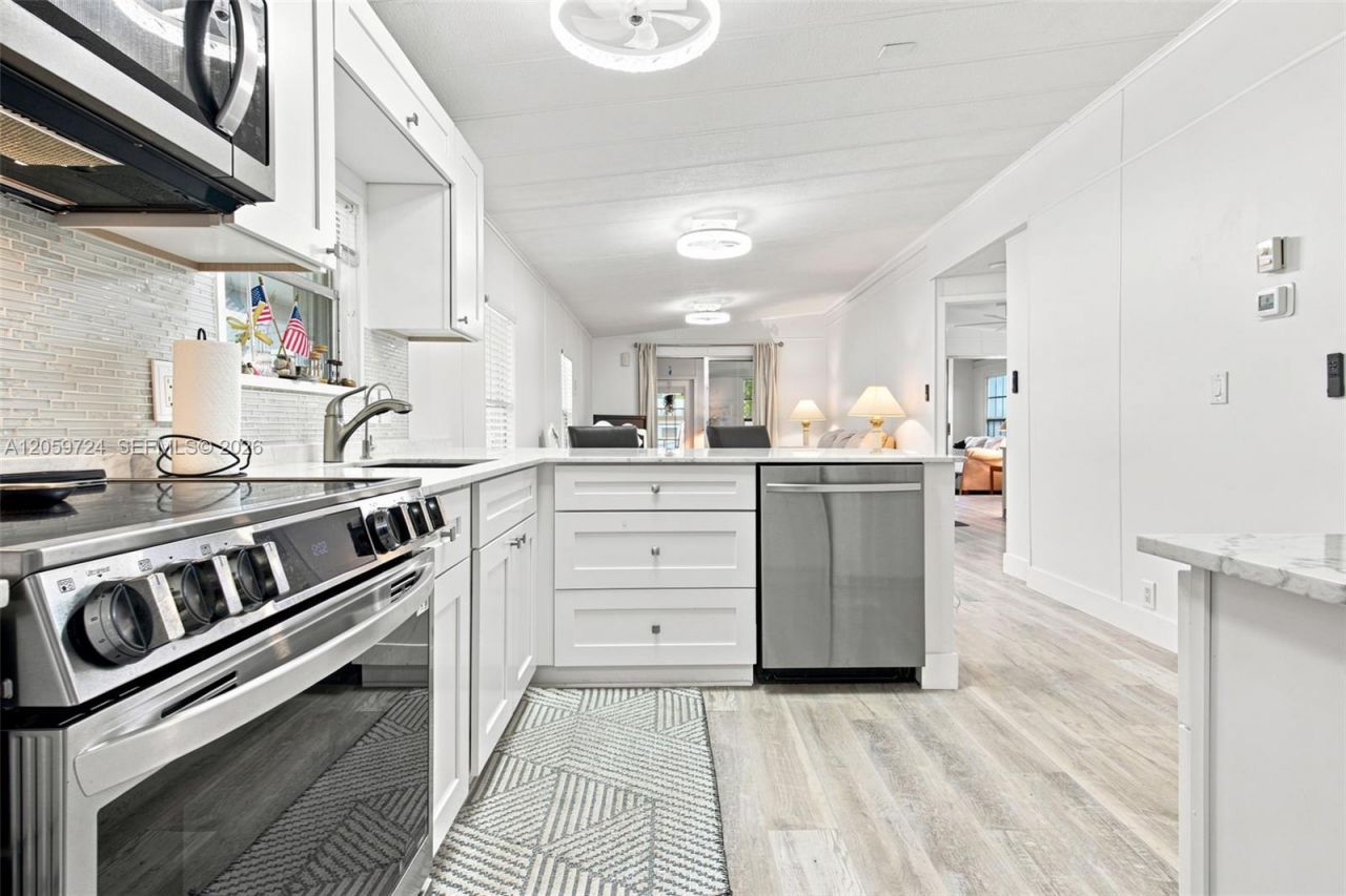 5220 SW 29th Ter , Fort Lauderdale, FL 33312 Photo
