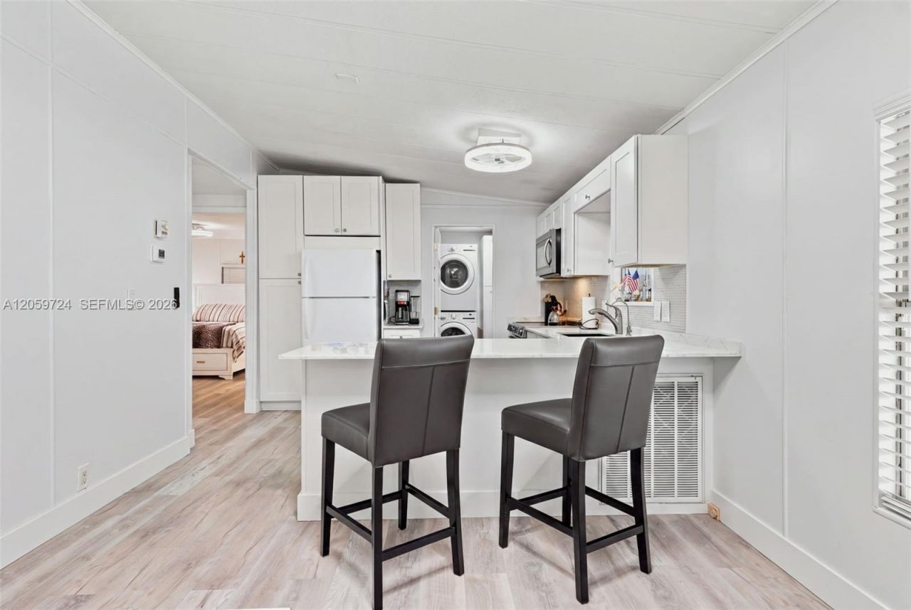 5220 SW 29th Ter , Fort Lauderdale, FL 33312 Photo