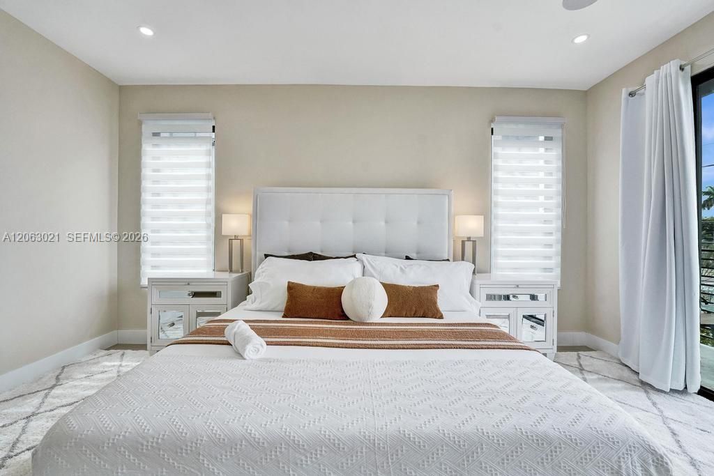 1103 NE 16th Ter, Unit 1, Fort Lauderdale, FL 33304 Photo