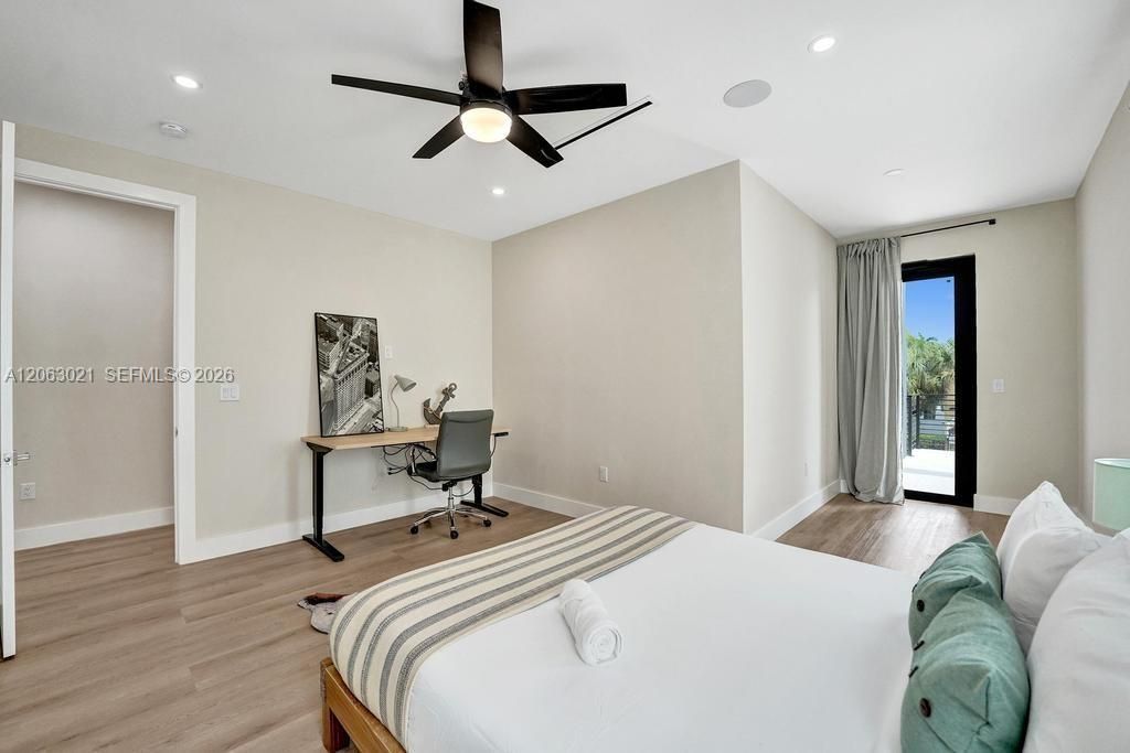 1103 NE 16th Ter, Unit 1, Fort Lauderdale, FL 33304 Photo