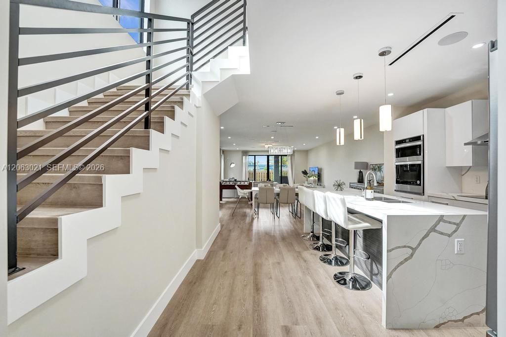 1103 NE 16th Ter, Unit 1, Fort Lauderdale, FL 33304 Photo