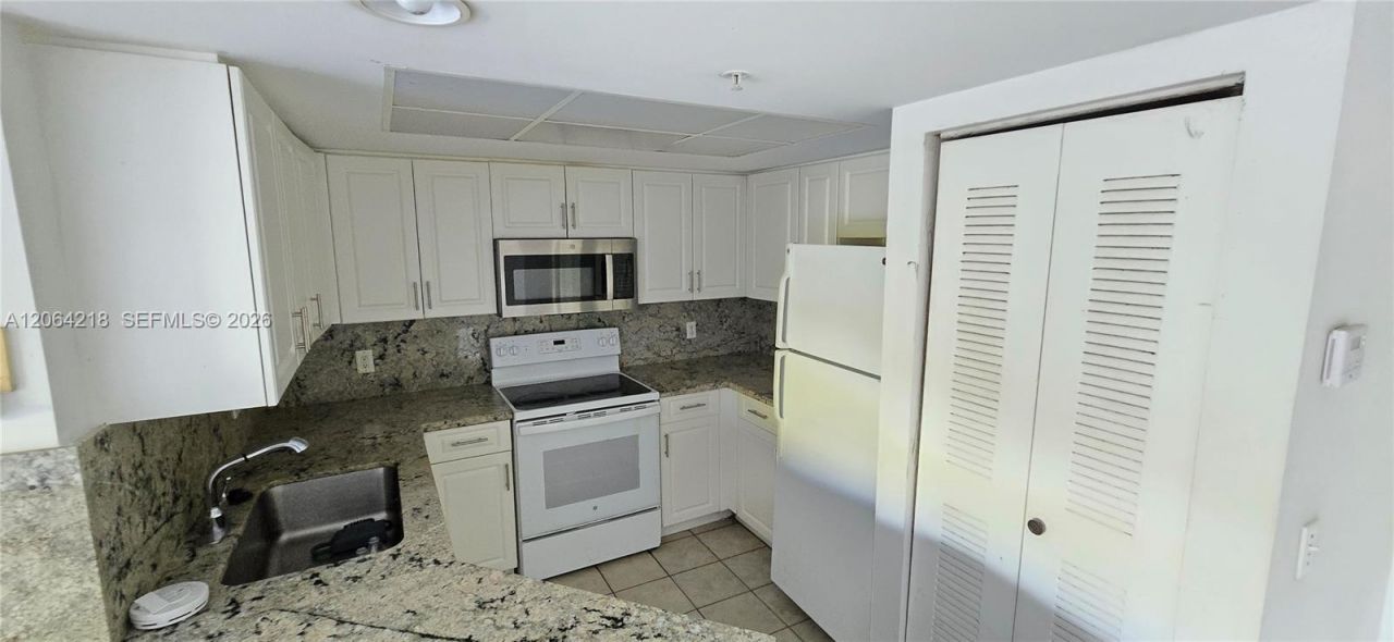 4149 N Haverhill Rd, Unit 1619, West Palm Beach, FL 33417 Photo