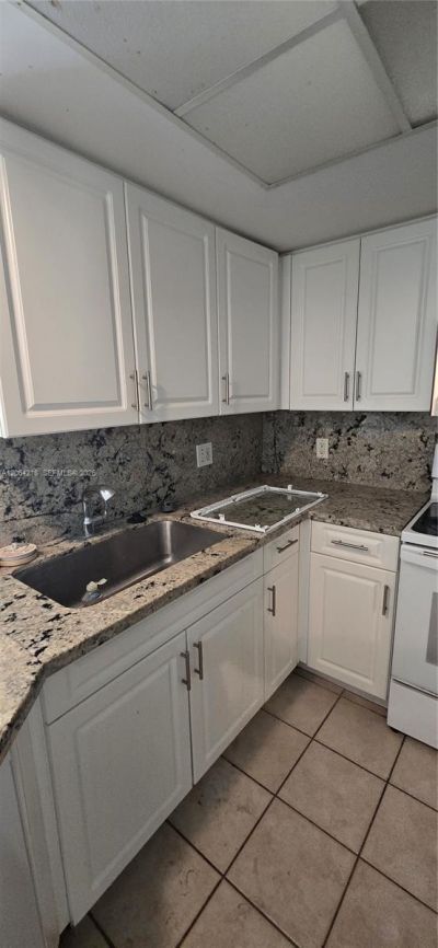 4149 N Haverhill Rd, Unit 1619, West Palm Beach, FL 33417 Photo