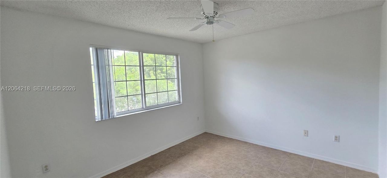 4149 N Haverhill Rd, Unit 1619, West Palm Beach, FL 33417 Photo