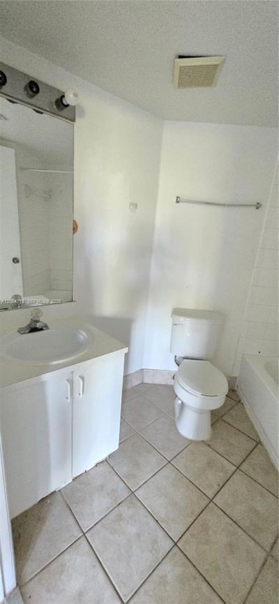 4149 N Haverhill Rd, Unit 1619, West Palm Beach, FL 33417 Photo