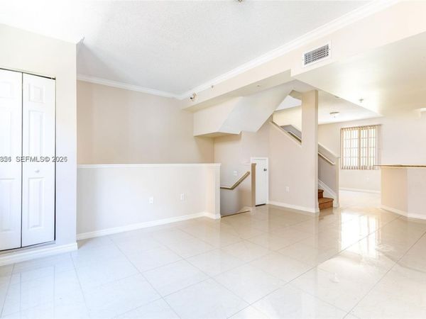 2845 NE 185th St, Unit 906, Aventura, FL 33180