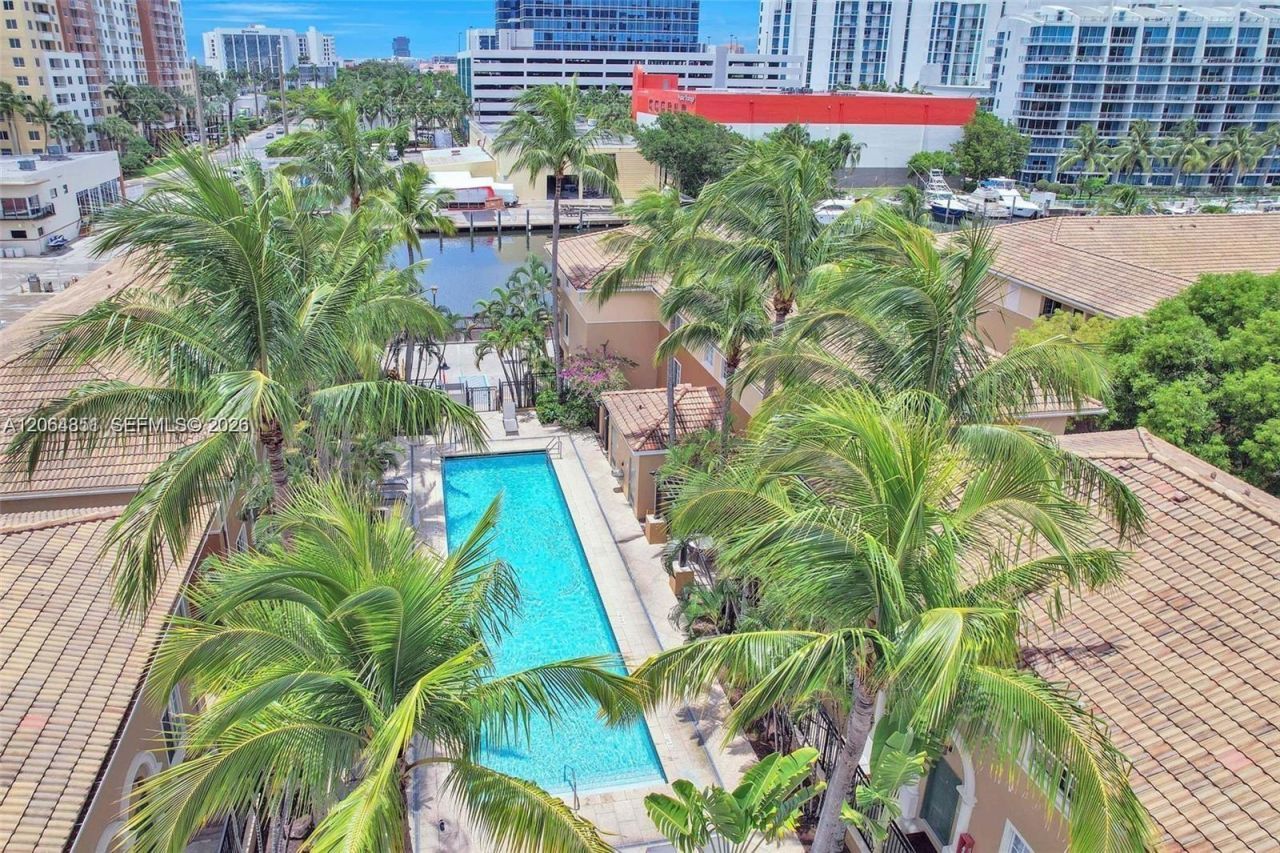2845 NE 185th St, Unit 906, Aventura, FL 33180 Photo