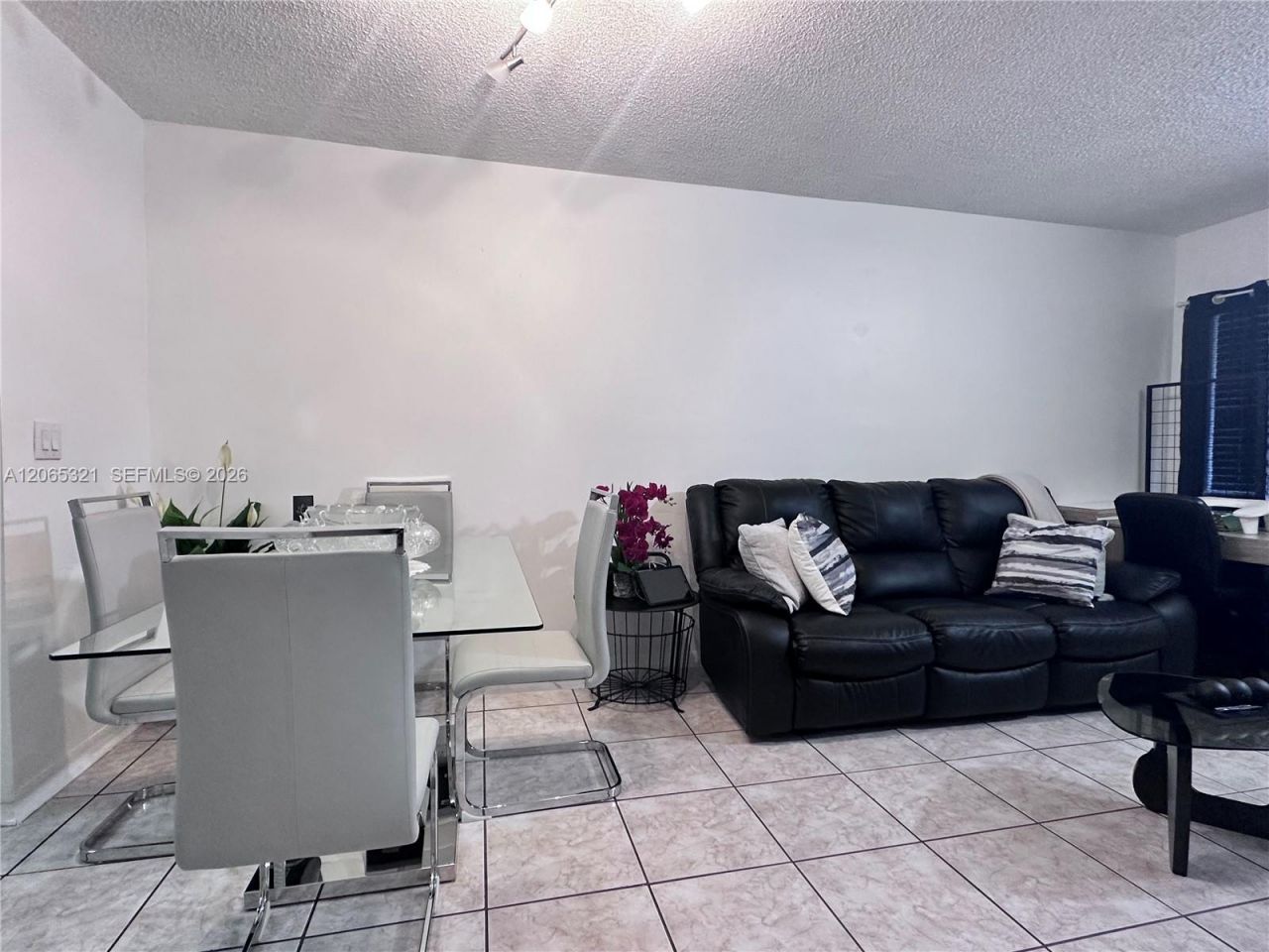 4689 NW 9th St , Unit 109, Miami, FL 33126 Photo