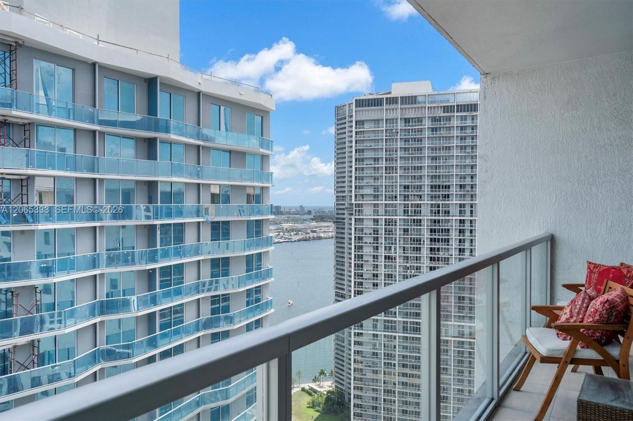 55 SE 6th St , Unit 4305, Miami, FL 33131 Photo