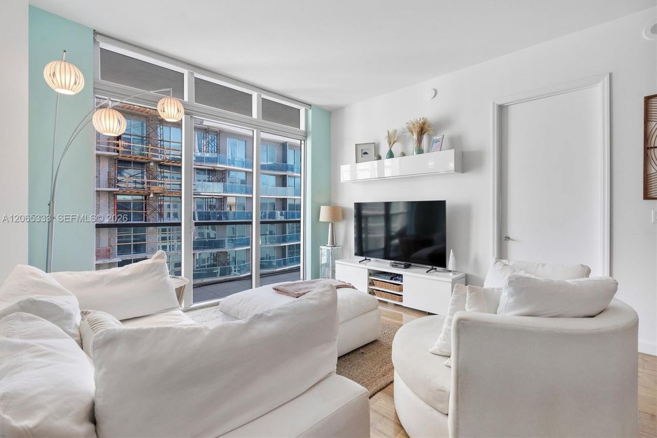 55 SE 6th St , Unit 4305, Miami, FL 33131 Photo