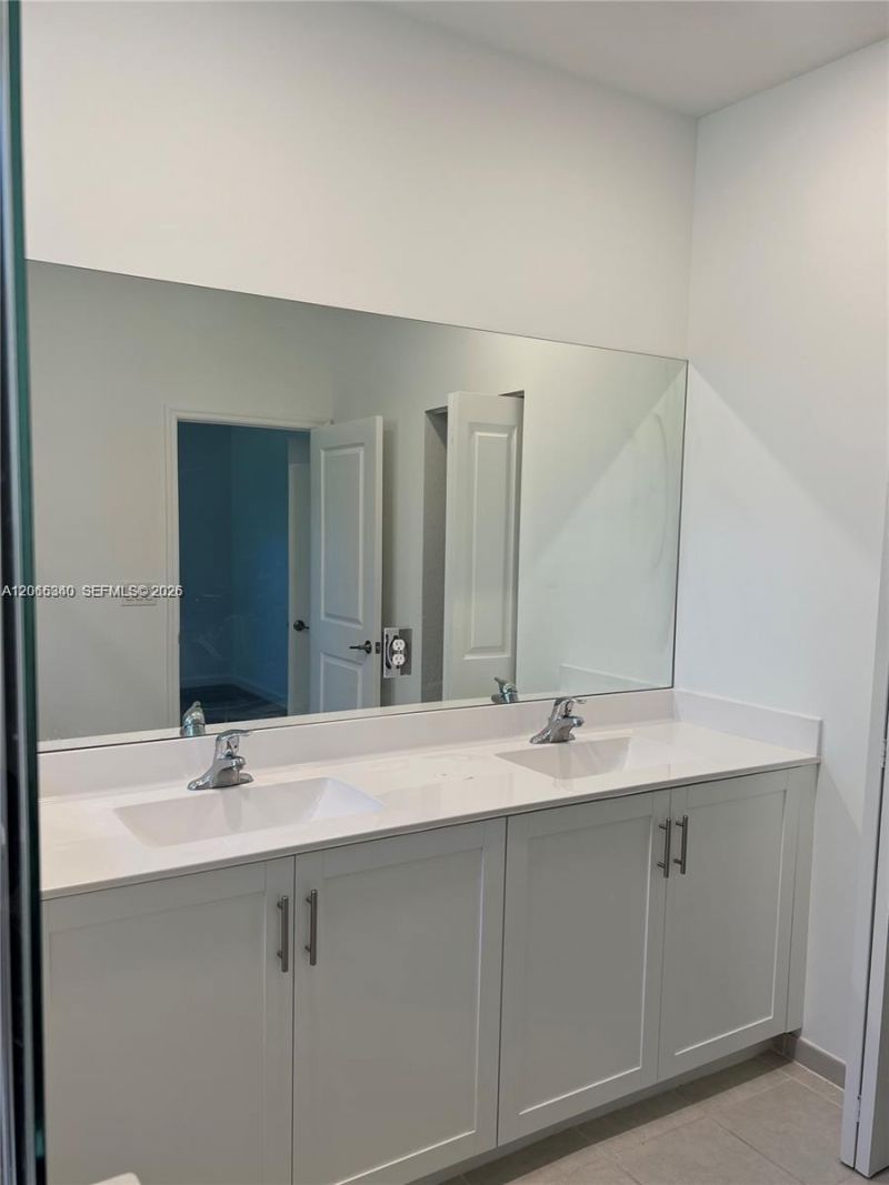 1211 SE 27th Ter , Homestead, FL 33035 Photo