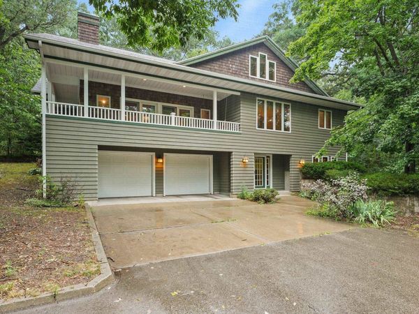 6760 Sunset Drive, Verona, WI 53593