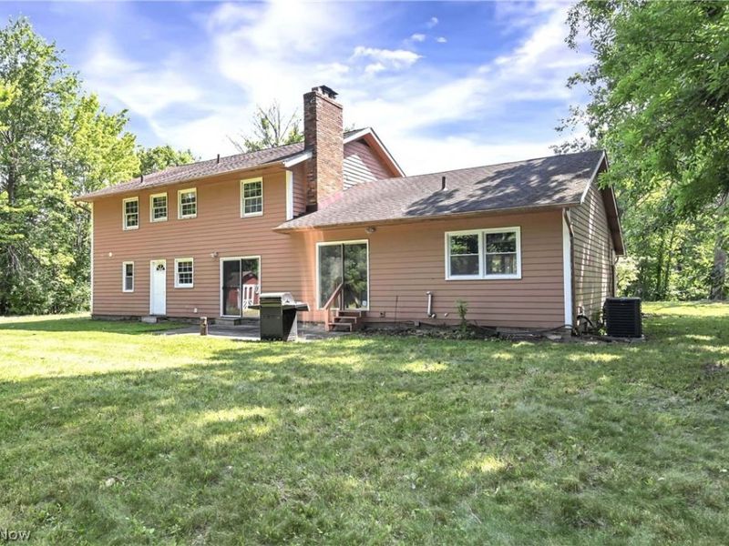 9300 Lindbergh Boulevard, Olmsted Falls, OH 44138 Photo 10
