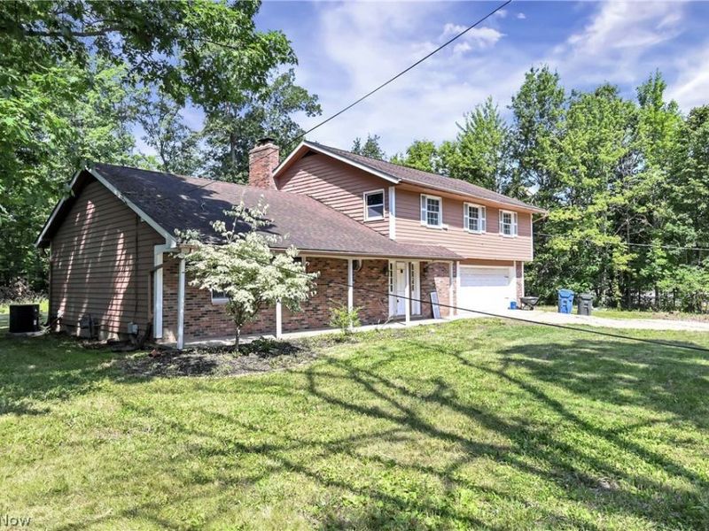 9300 Lindbergh Boulevard, Olmsted Falls, OH 44138 Photo 2