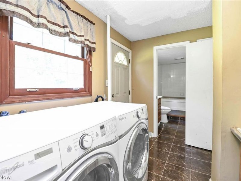 9300 Lindbergh Boulevard, Olmsted Falls, OH 44138 Photo 31