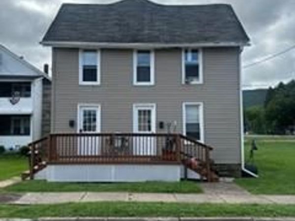 300 W CLINTON STREET, LOCK HAVEN, PA 17745
