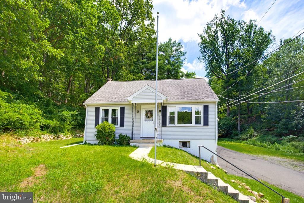 20 HILL LANE , MOHNTON, PA 19540