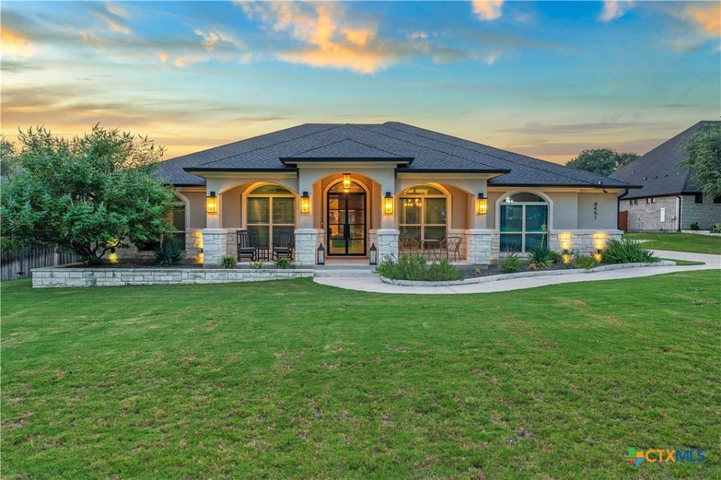 8451 Spring Creek Loop, Salado, TX 76571 Main Photo