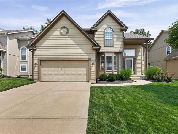 13229 Knox Street, Overland Park, KS 66213