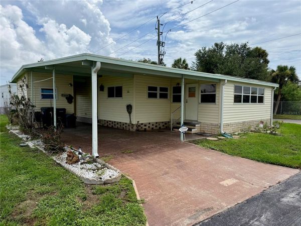 5301 ALGERIA COURT , BRADENTON, FL 34207
