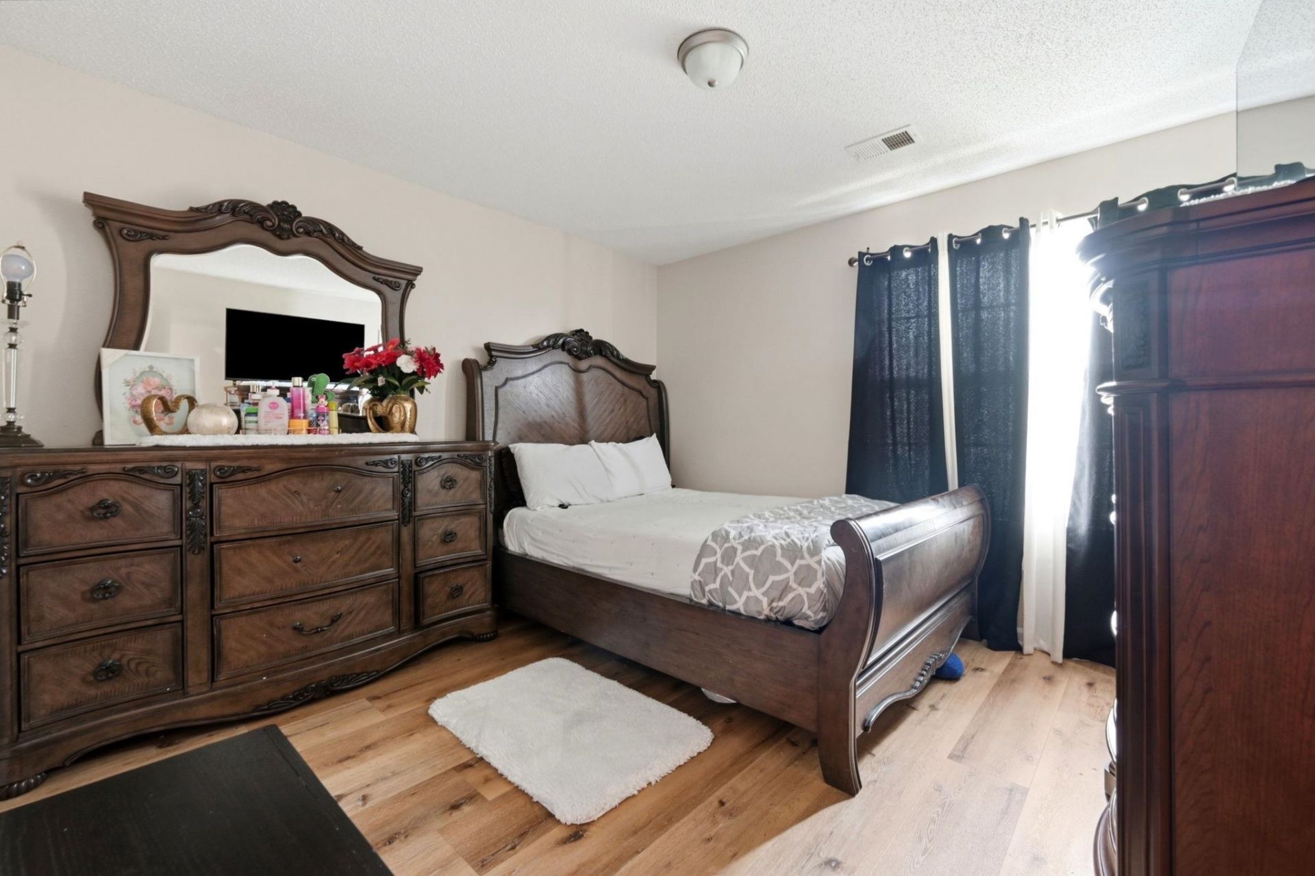 3756 Citation Way Photo 12