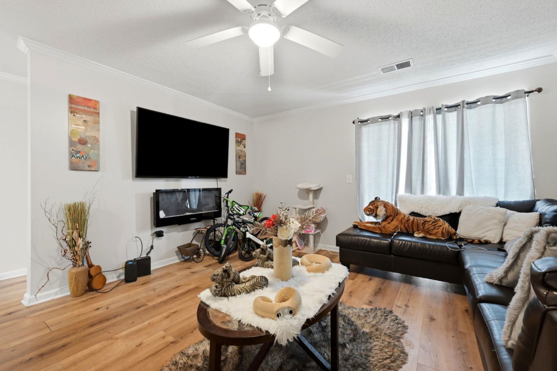 3756 Citation Way Photo 15