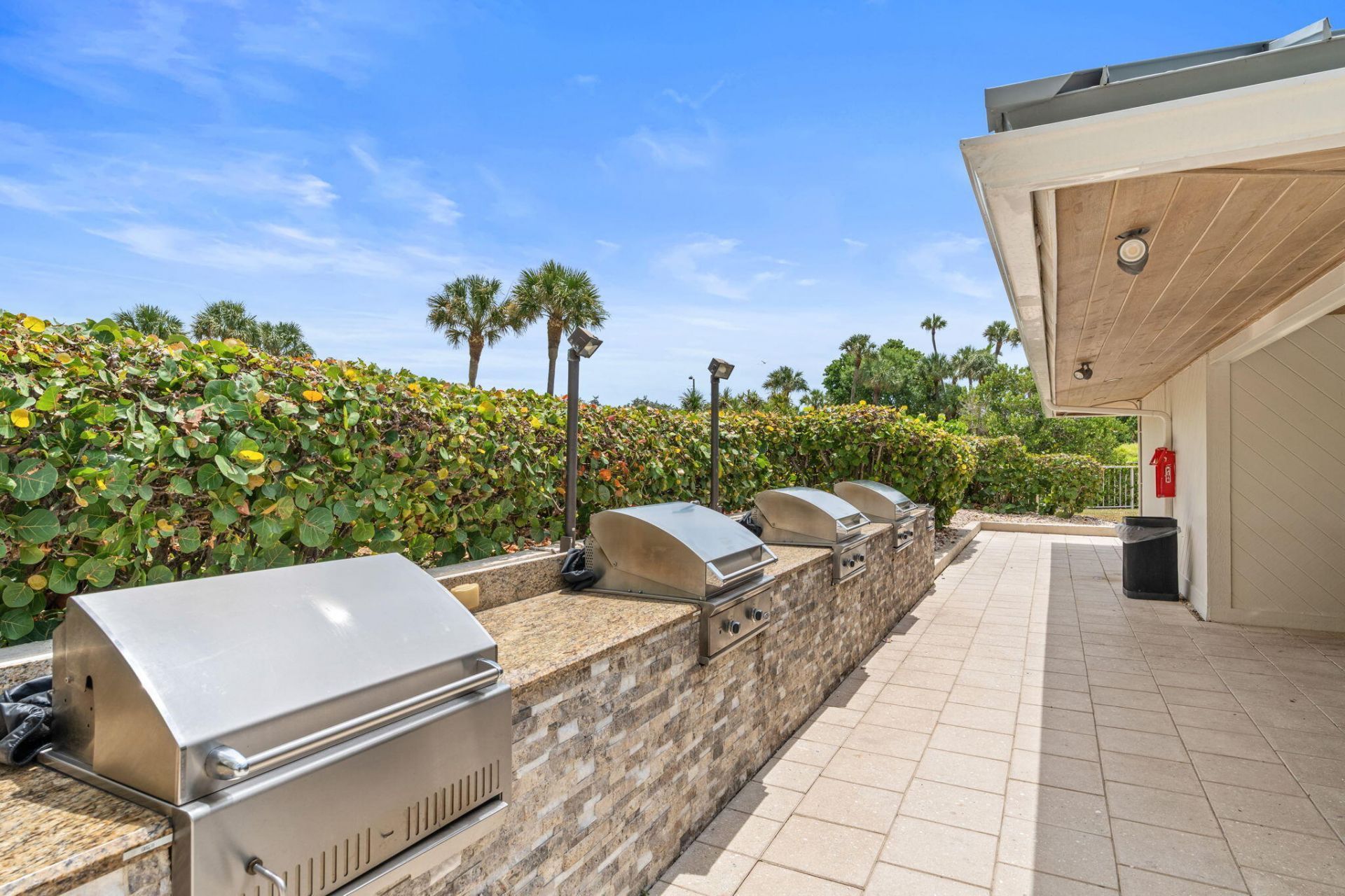 4301 N Ocean Boulevard, Unit 1706, Boca Raton, FL 33431 Photo