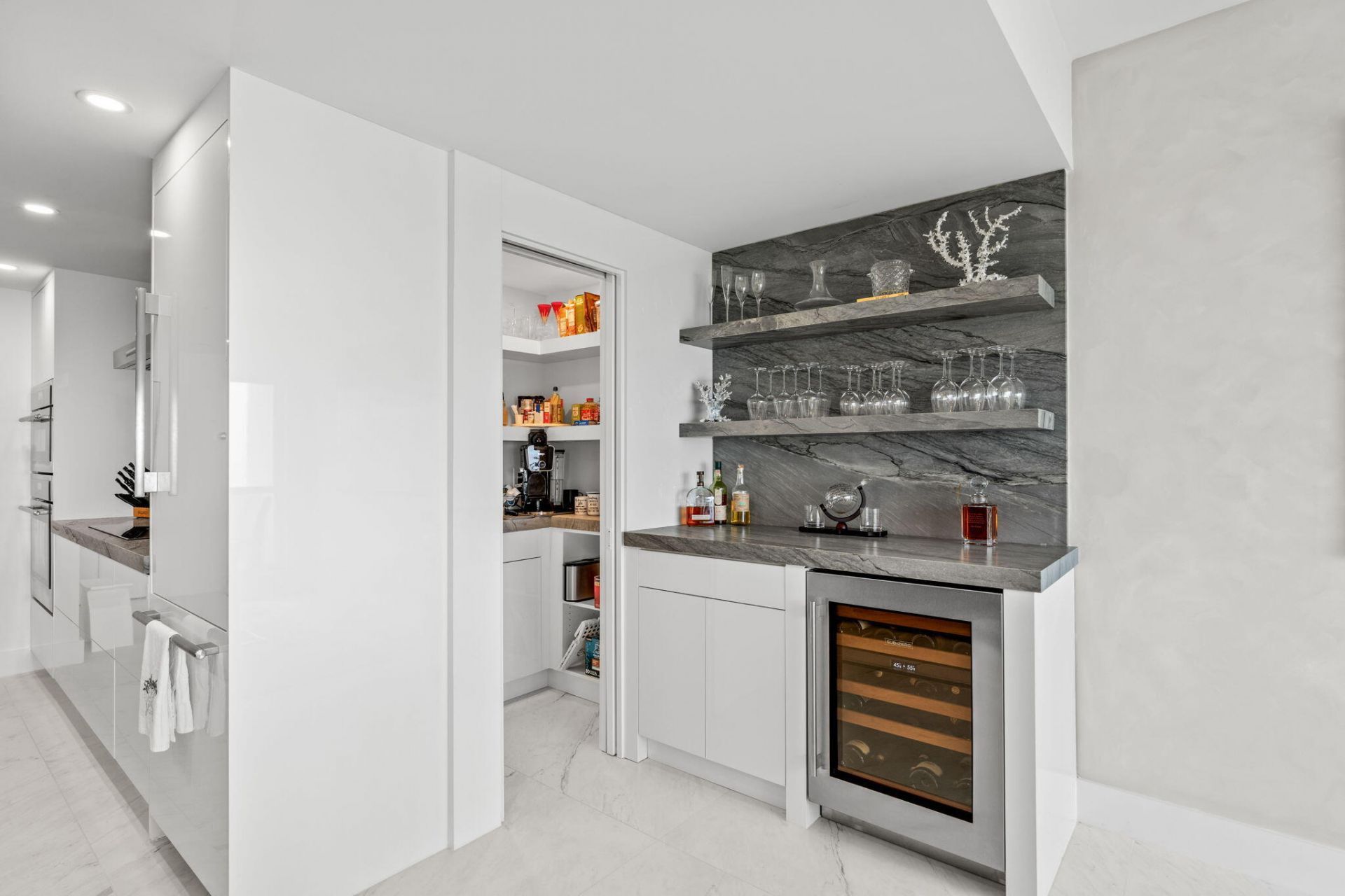 4301 N Ocean Boulevard, Unit 1706, Boca Raton, FL 33431 Photo
