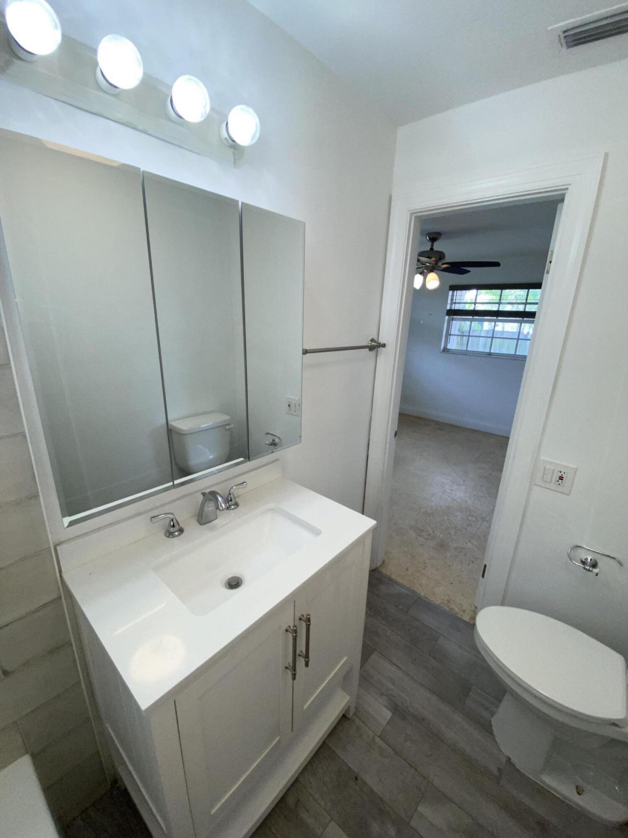 210 SE 1st Street, Boynton Beach, FL 33435 Photo
