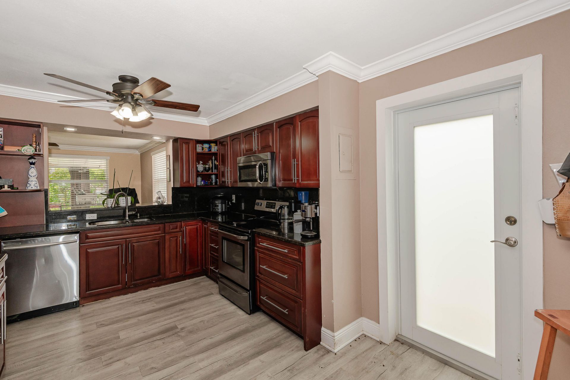 1820 N 46th Avenue, Hollywood, FL 33021 Photo