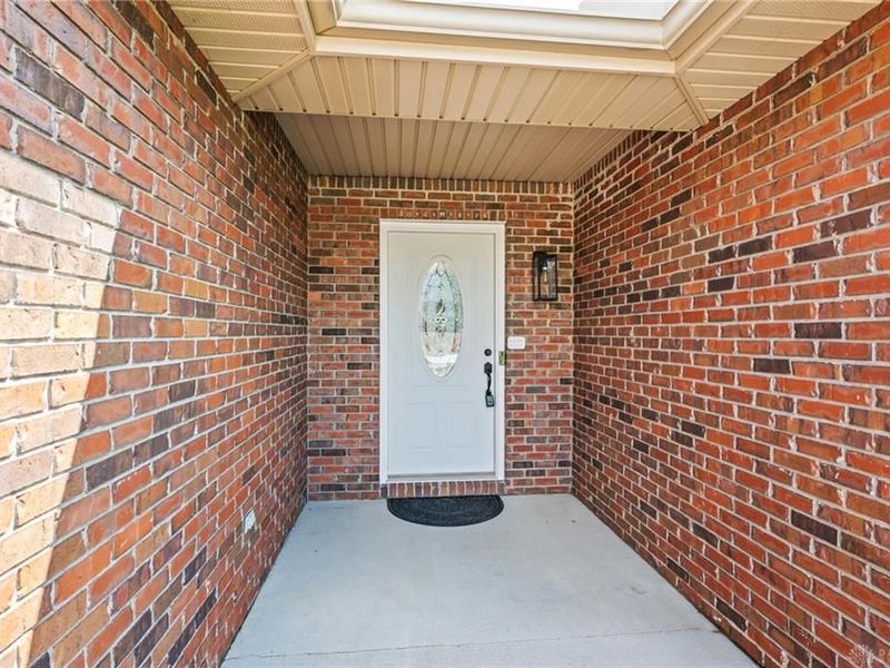 3013 Chinook Pass, Piqua, OH 45356 Photo 3
