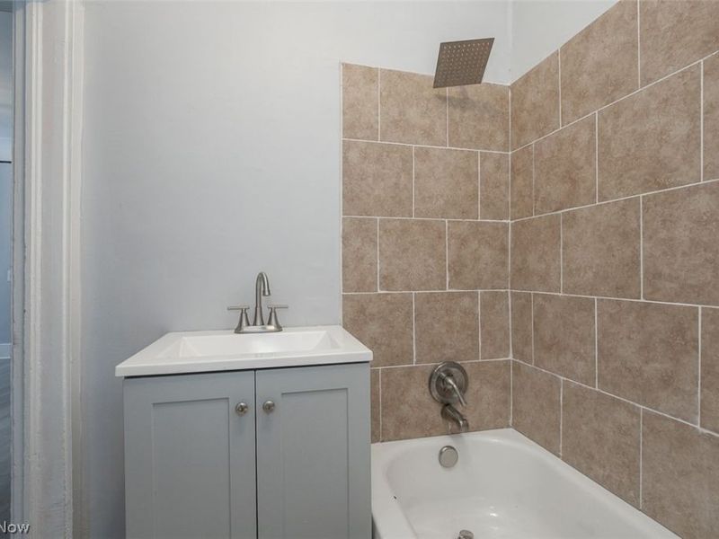 5011 Guy Avenue, Cleveland, OH 44127 Photo 17