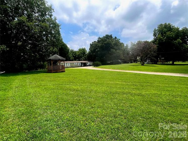 109 Ray Dawn Lane, Mooresville, NC 28117
