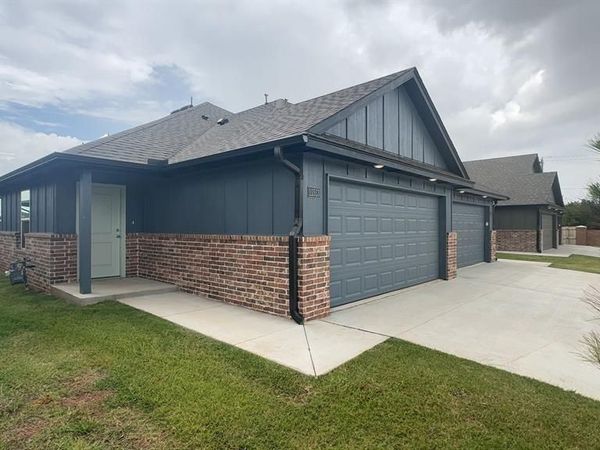 11513 University Drive, Oklahoma City, OK 73114