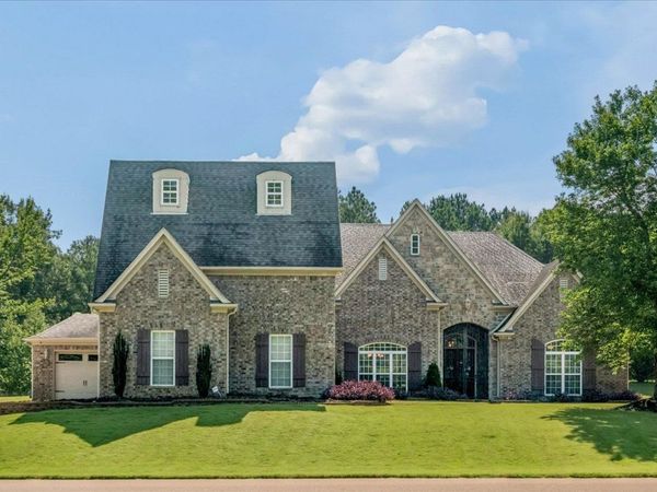 5168 ROYSTON LN, Unincorporated, TN 38125