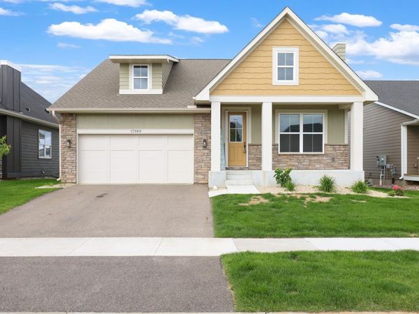 17989 Gresford Lane , Lakeville, MN 55044