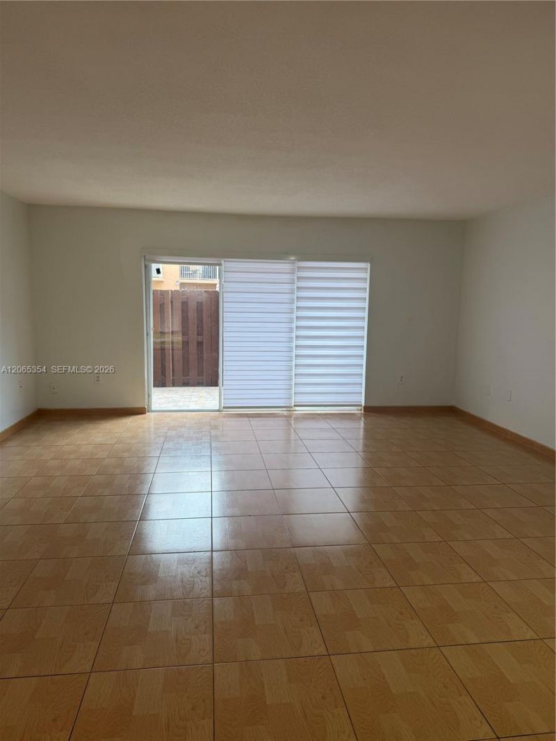 14911 SW 80th St, Unit 111, Miami, FL 33193 Photo