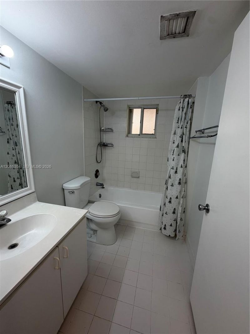 14911 SW 80th St, Unit 111, Miami, FL 33193 Photo
