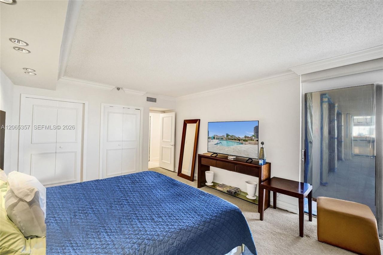 19667 Turnberry Way, Unit 12F, Aventura, FL 33180 Photo