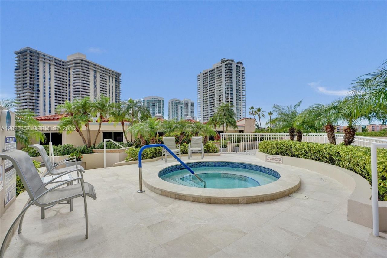 19667 Turnberry Way, Unit 12F, Aventura, FL 33180 Photo