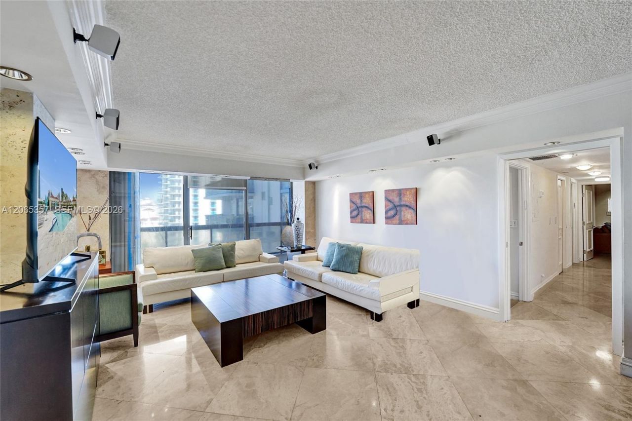 19667 Turnberry Way, Unit 12F, Aventura, FL 33180 Photo
