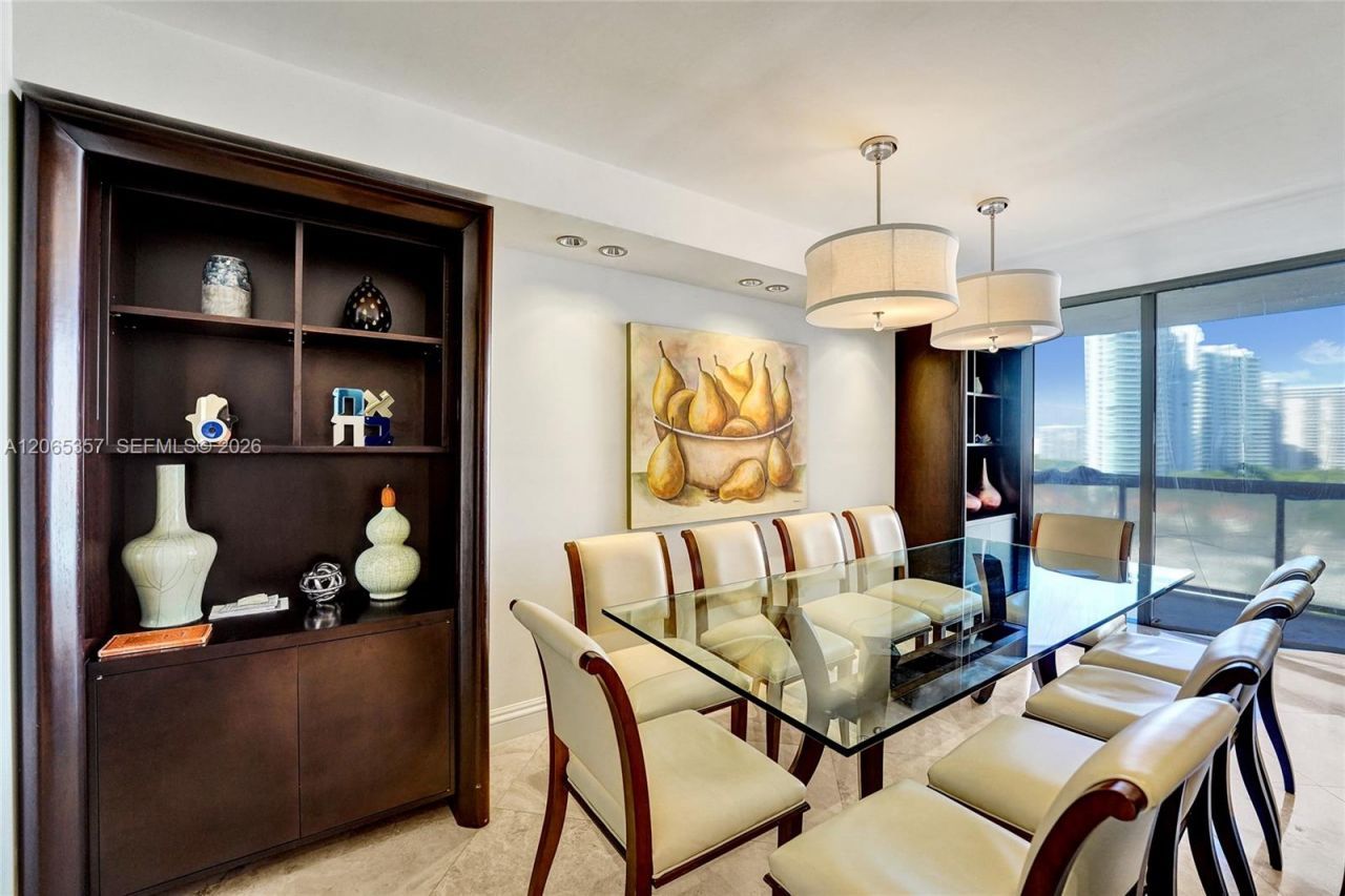 19667 Turnberry Way, Unit 12F, Aventura, FL 33180 Photo