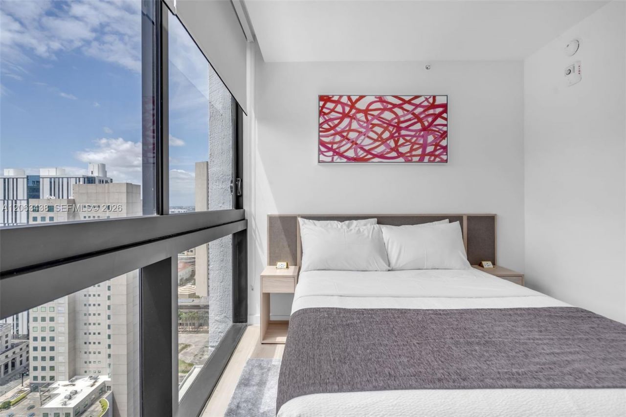 225 N Miami Ave, Unit PH-3712, Miami, FL 33128 Photo