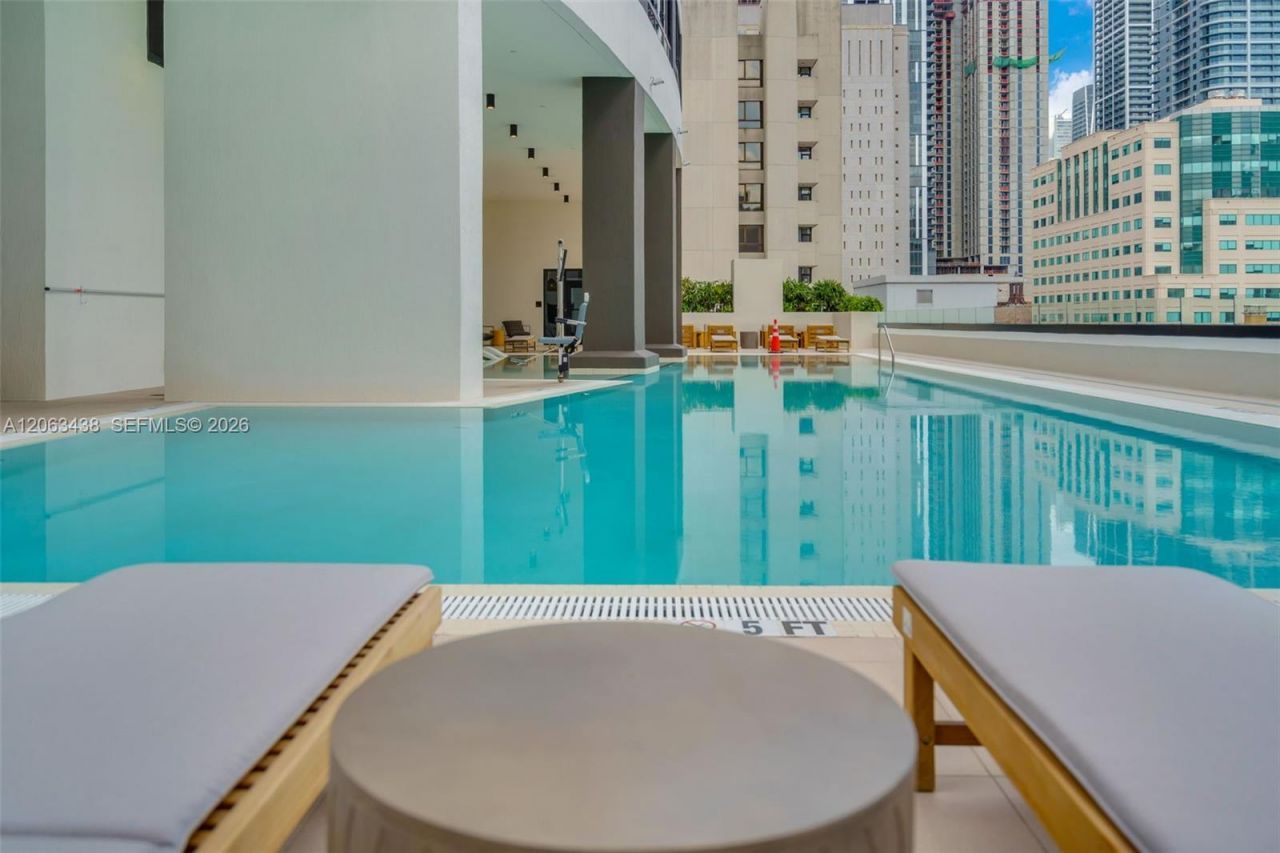 225 N Miami Ave, Unit PH-3712, Miami, FL 33128 Photo