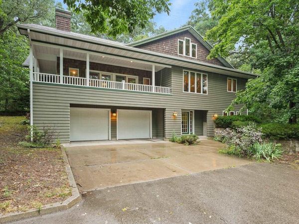 6760 Sunset Drive, Verona, WI 53593